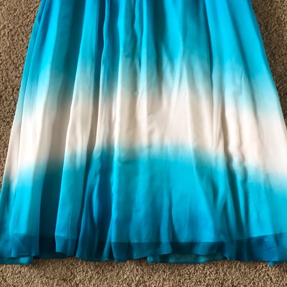 White House Black Market Silk Skirt - Picture 3 of 3